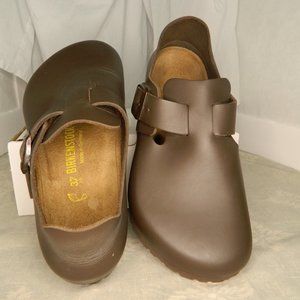 Birkenstock Brown London Oiled closed toe
